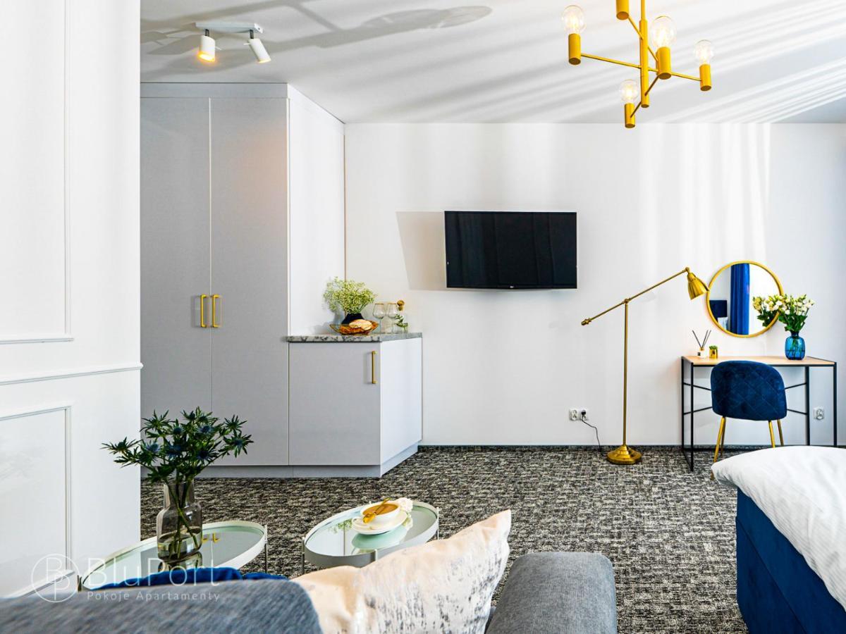 Blu Port Apartment Gaski  Bagian luar foto