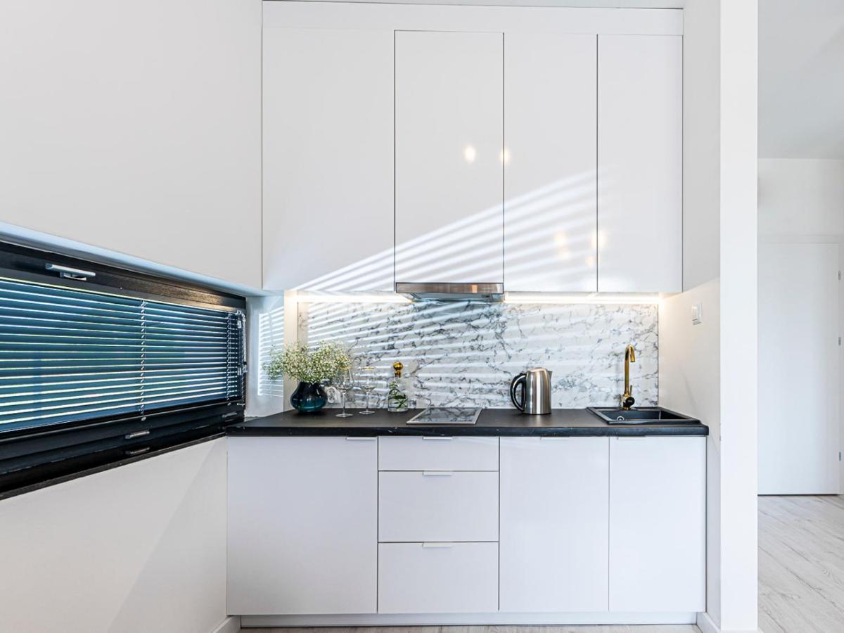 Blu Port Apartment Gaski  Bagian luar foto