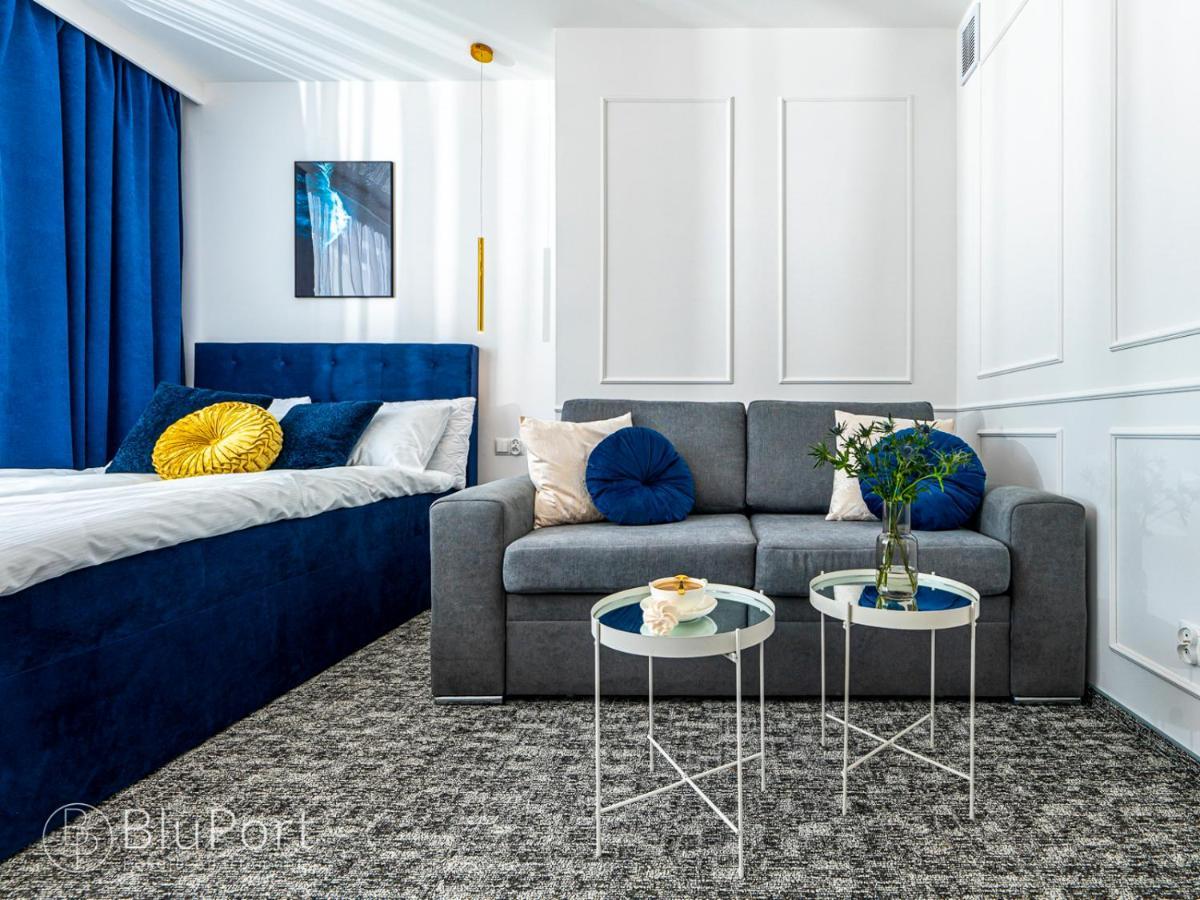 Blu Port Apartment Gaski  Bagian luar foto