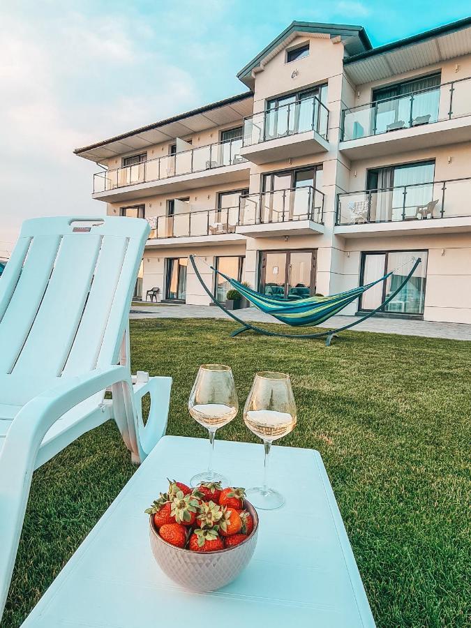 Blu Port Apartment Gaski  Bagian luar foto